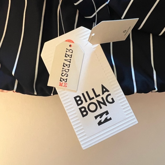 {Billabong} Brand New REVERSIBLE Find A Way Tank Bikini Top - Picture 9 of 9